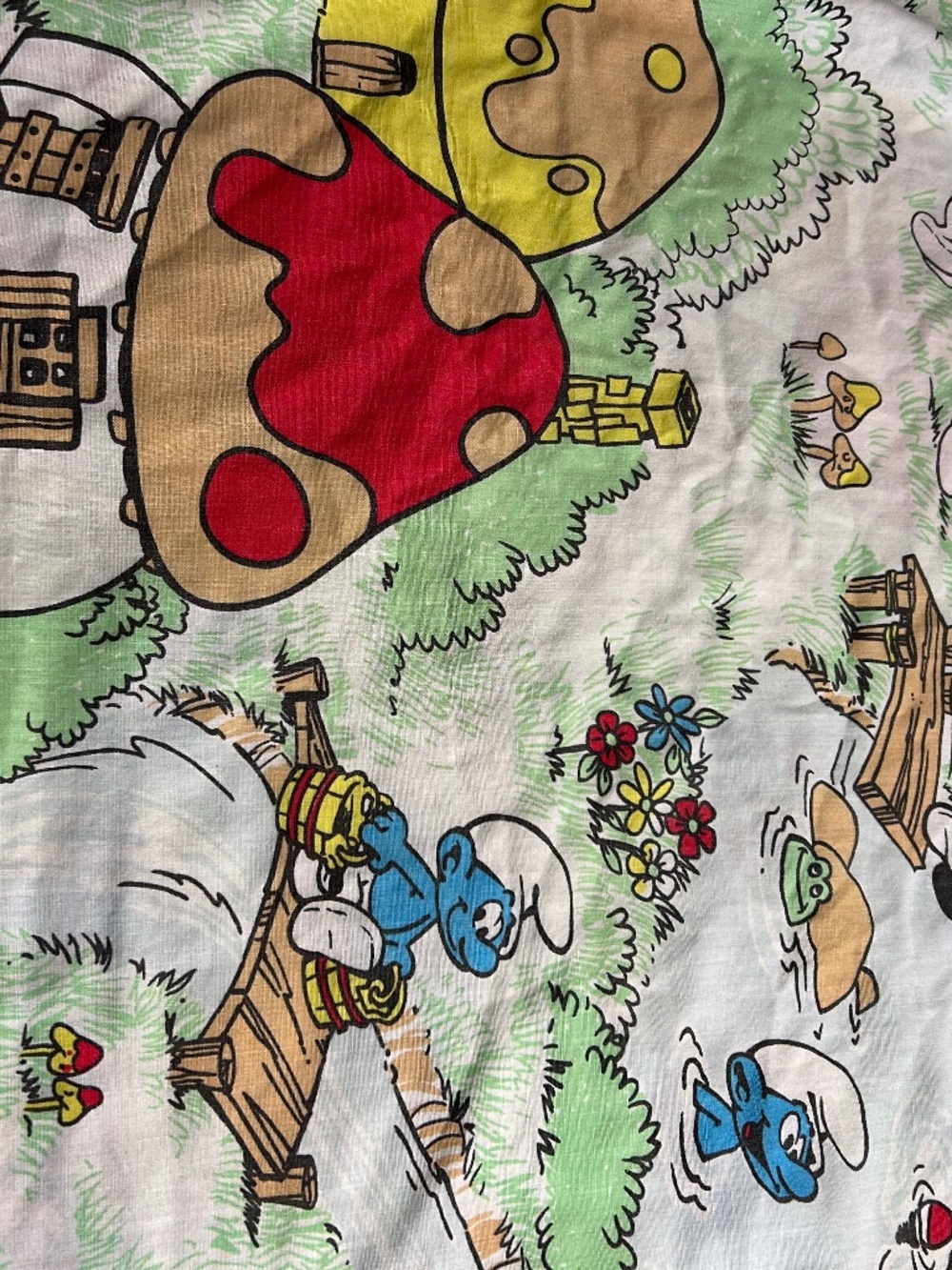 Vintage 1981 Smurfs Twin Fitted Sheet Rare Mushroom Village Print